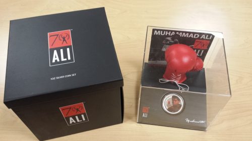 MUHAMMAD ALI - 2012 1 oz Pure Silver Coin with Mini Boxing Glove in Perspex Case