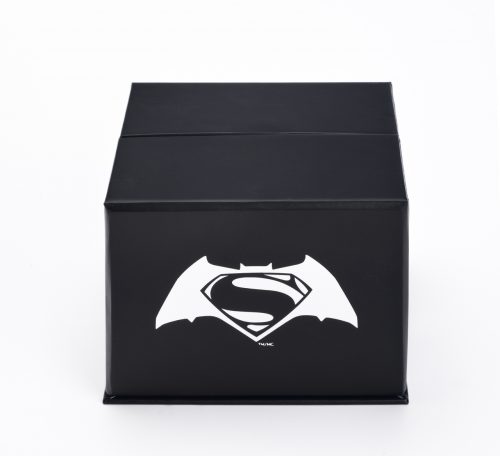 BATMAN V SUPERMAN: DAWN OF JUSTICE - 2016 $30 2 oz Fine Silver Coin