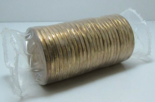 LUCKY LOONIE - 2016 $1 Regular Plastic Wrap Roll of 25 - Royal Canadian Mint