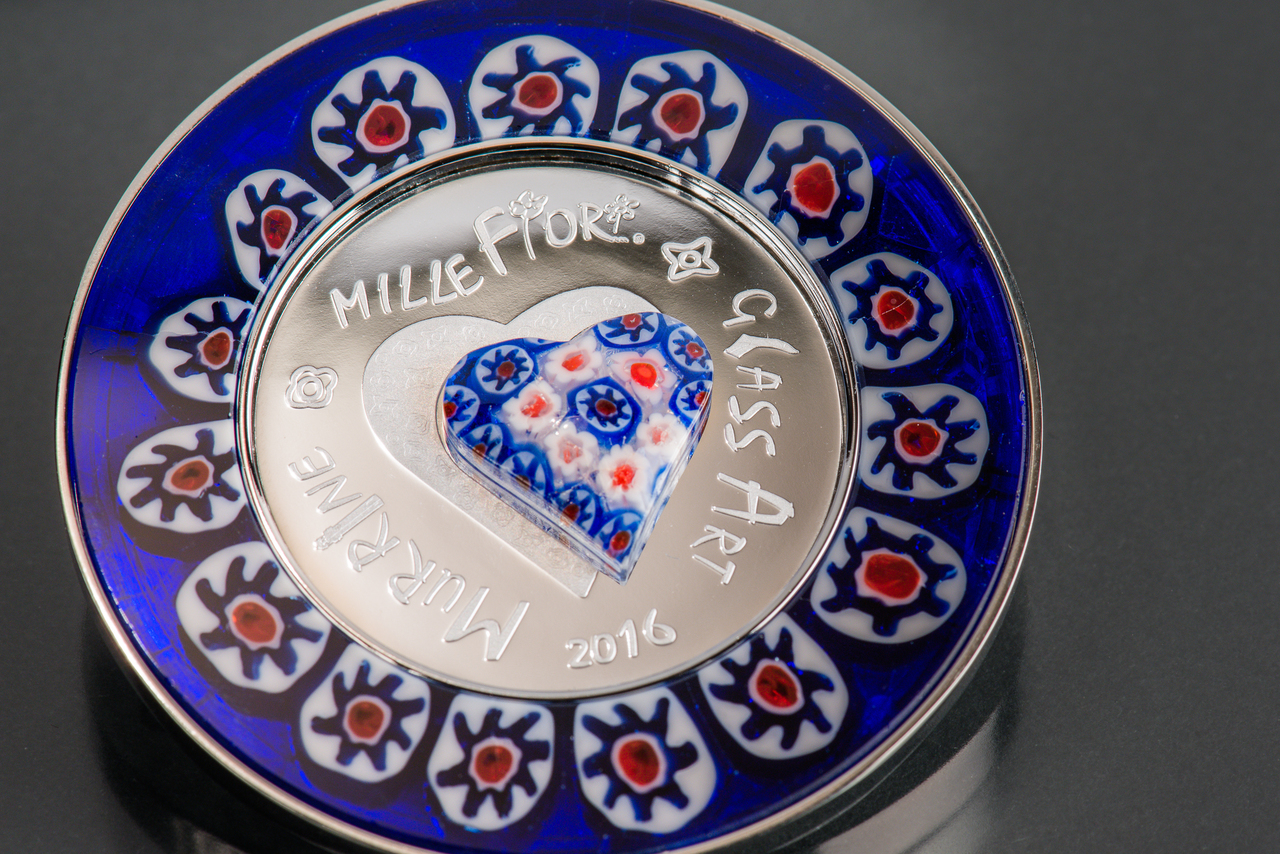 GLASS ART - MURRINE MILLEFIORI – Glass Art 2016 - 2016 $5 20g Pure Silver Coin - Coin Invest Trust